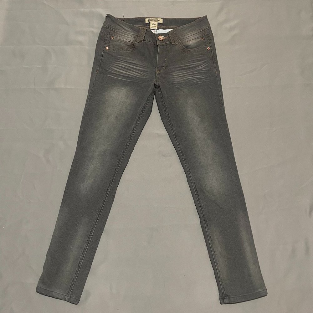 Democracy Justice Legging Women's Size 8 Gray 6 Pocket Straight Leg Jeans